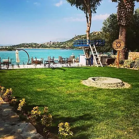 Bed and breakfast Erythros Butik Çeşme